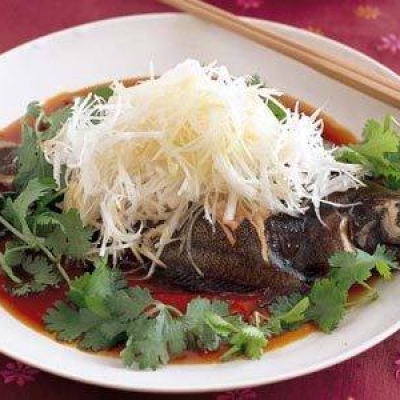 魚の姿蒸し