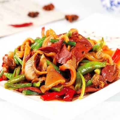 羊とホルモンの四川風炒め