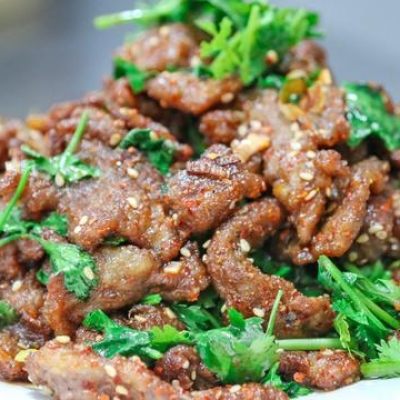 ラム肉のクミン味炒め