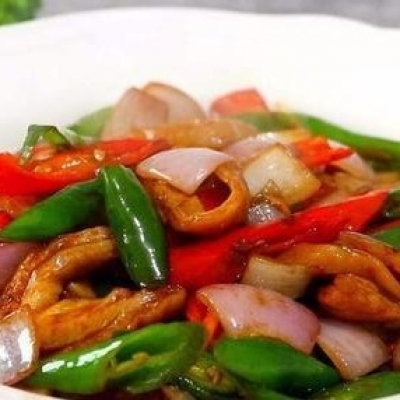 ホルモンの辛口妙め