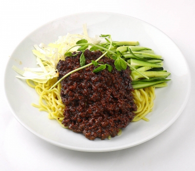 E1 ジャージャーンメン