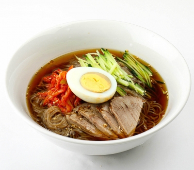 韓国牛肉冷麺