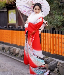 プレミアム振袖 H